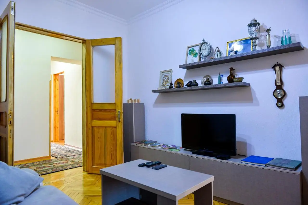 Apartment on Rustaveli Avenue