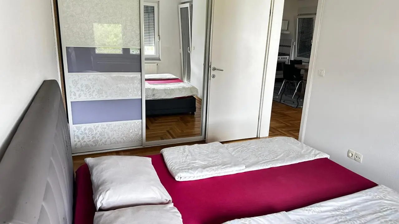Rooms near the airport