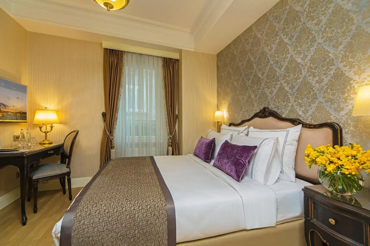 Meroddi Bağdatlıyan - 1892 Heritage Rooms by Galata Tower