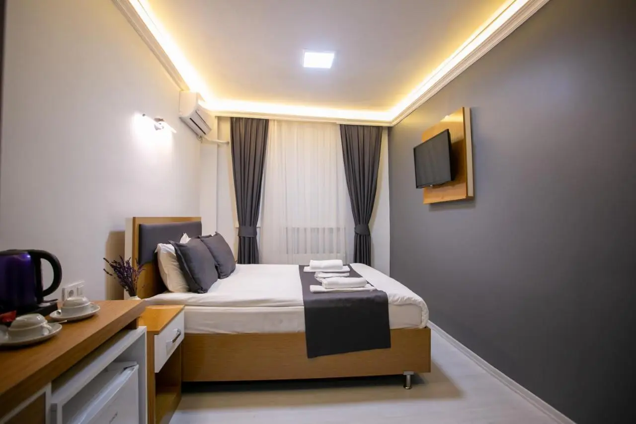 Blau Grün Istanbul Otel