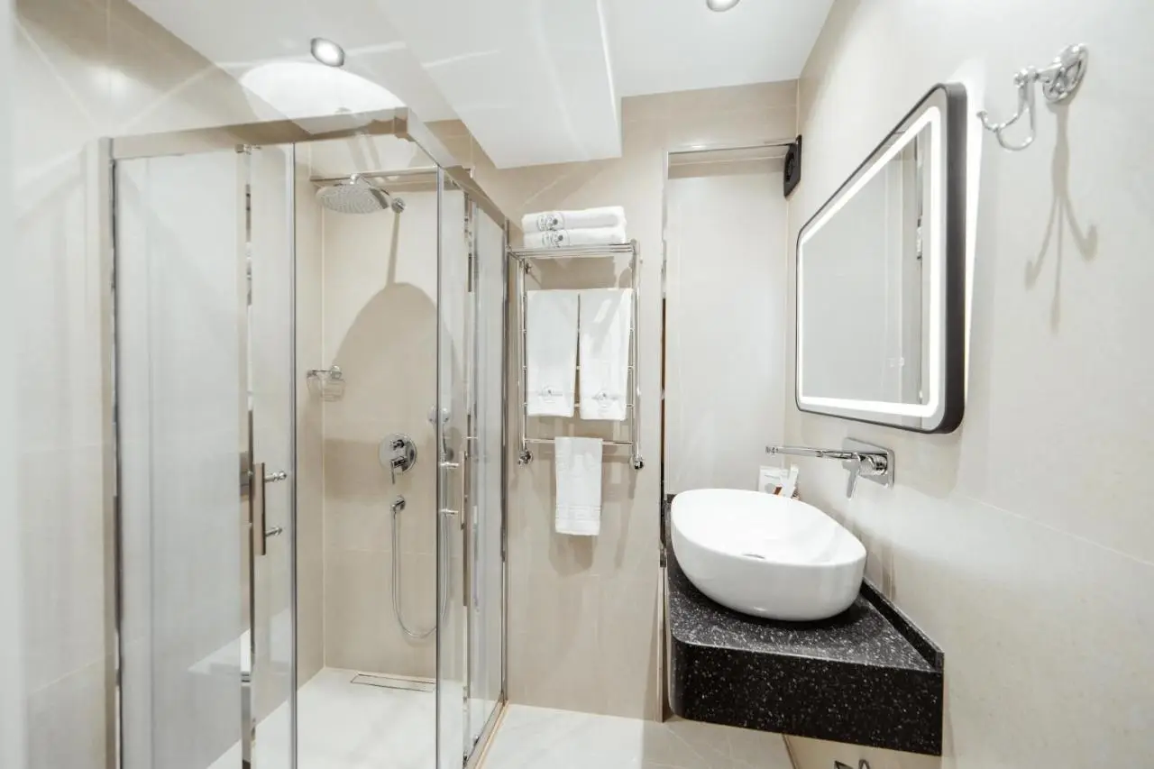 White Breeze Boutique Hotel