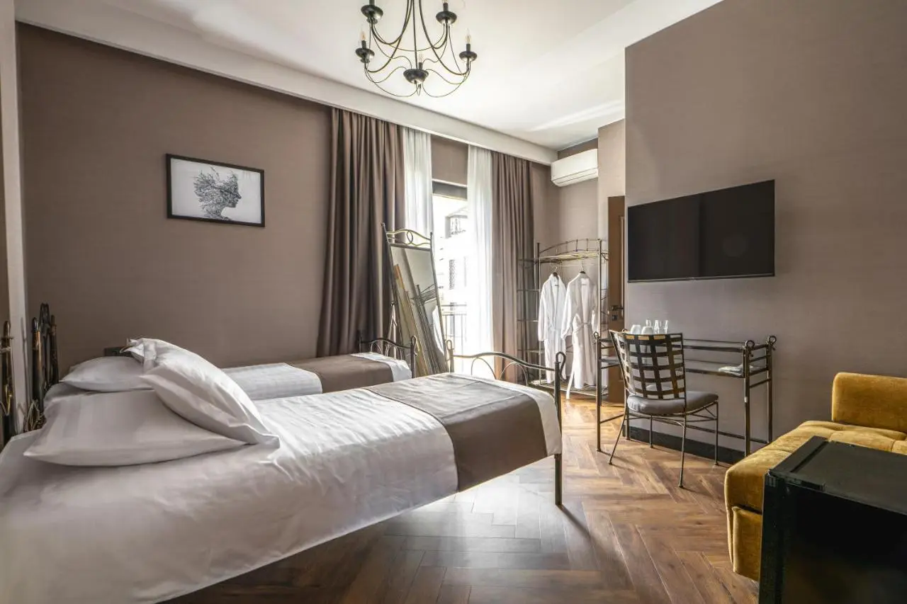 Golden Boutique Hotel