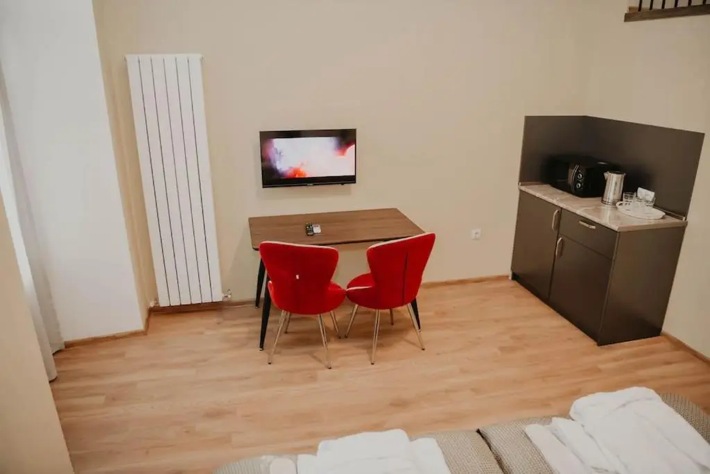 Opera garden 3 apartment in Tbilisi center