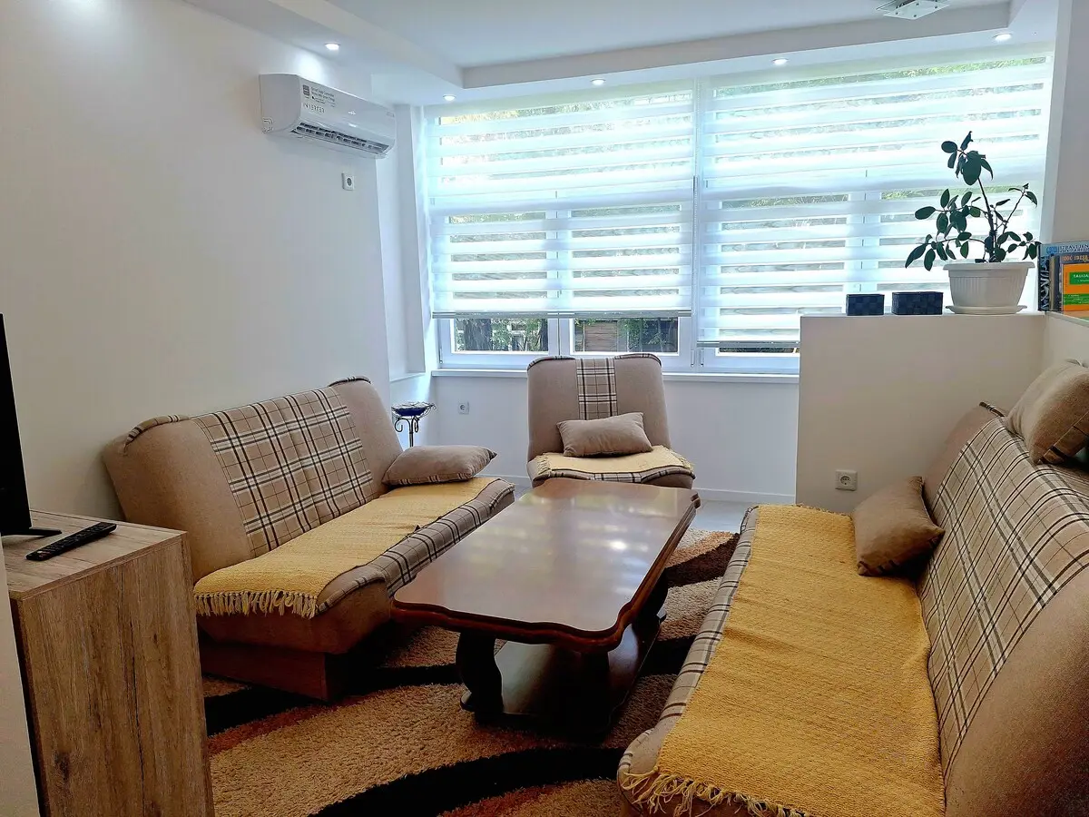 Apartment on Alipašina 15, Center