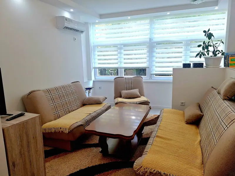 Apartment on Alipašina 15, Center