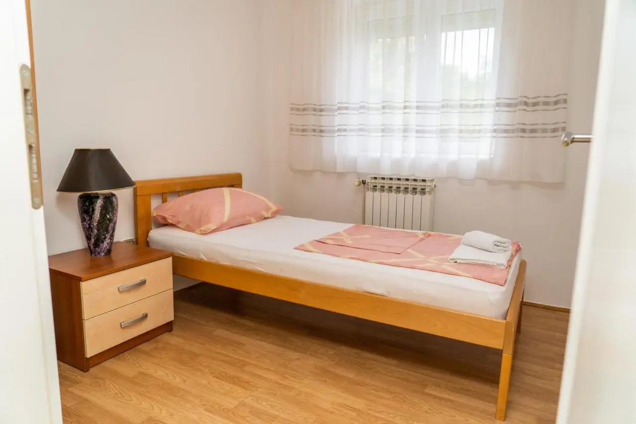 Holiday Home IFI