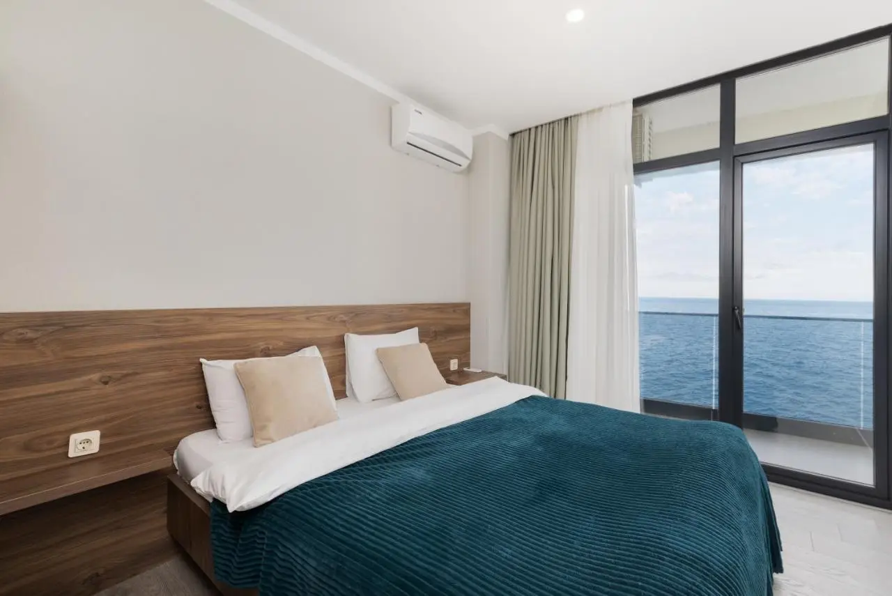 Green Side Apart Hotel Official