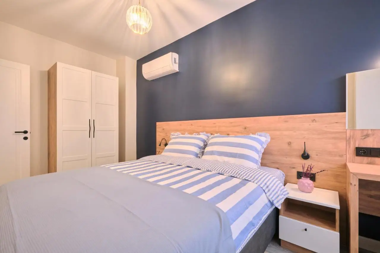 BSY's Stylish 1BR,2BR ,3BR Apartments in Brand New Building