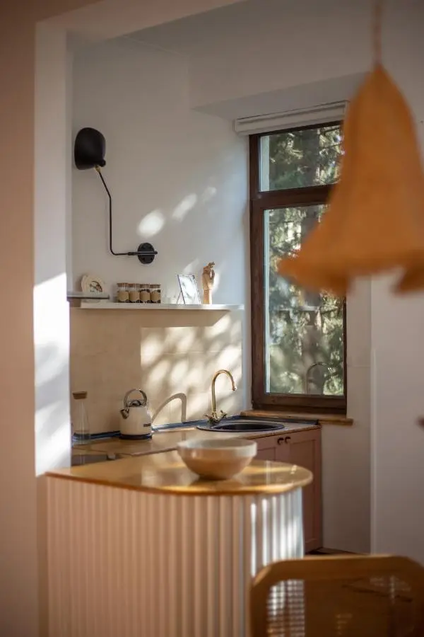 Peaceful Bohemian Apartment – Best Location