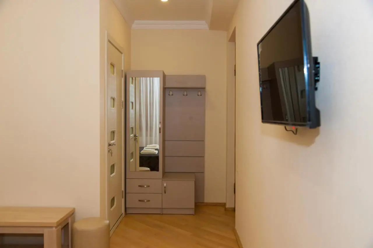 Holiday Rooms