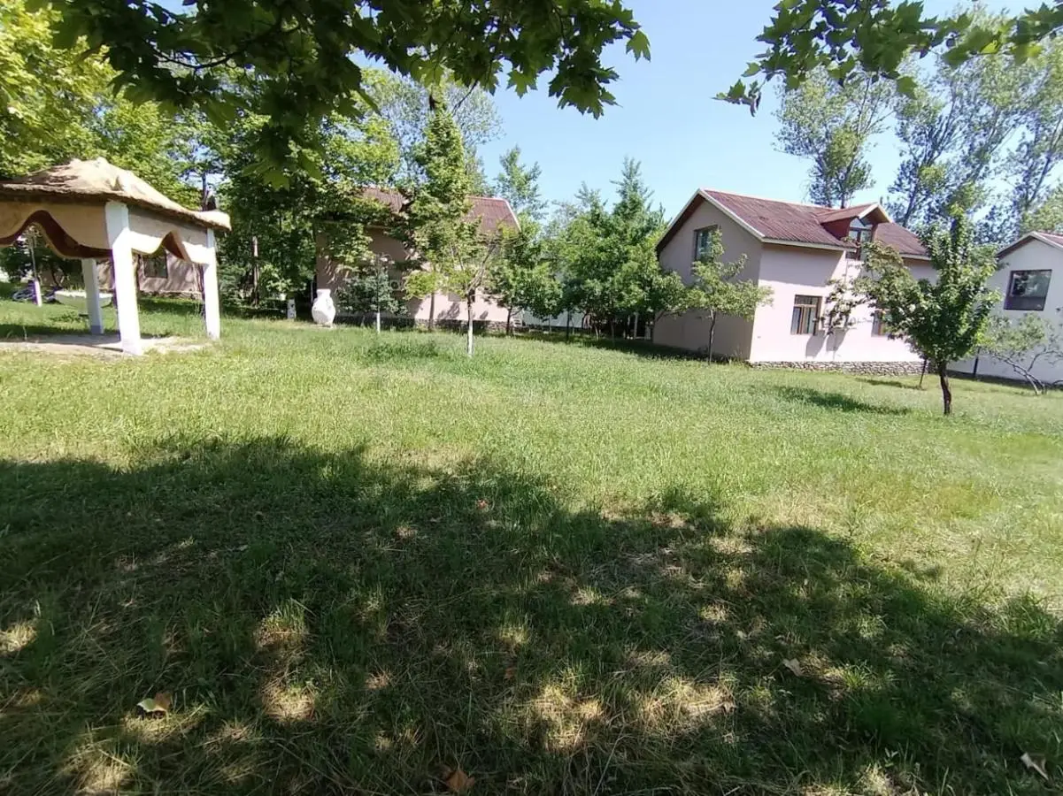 Gabala Semerana Hotel Cottage