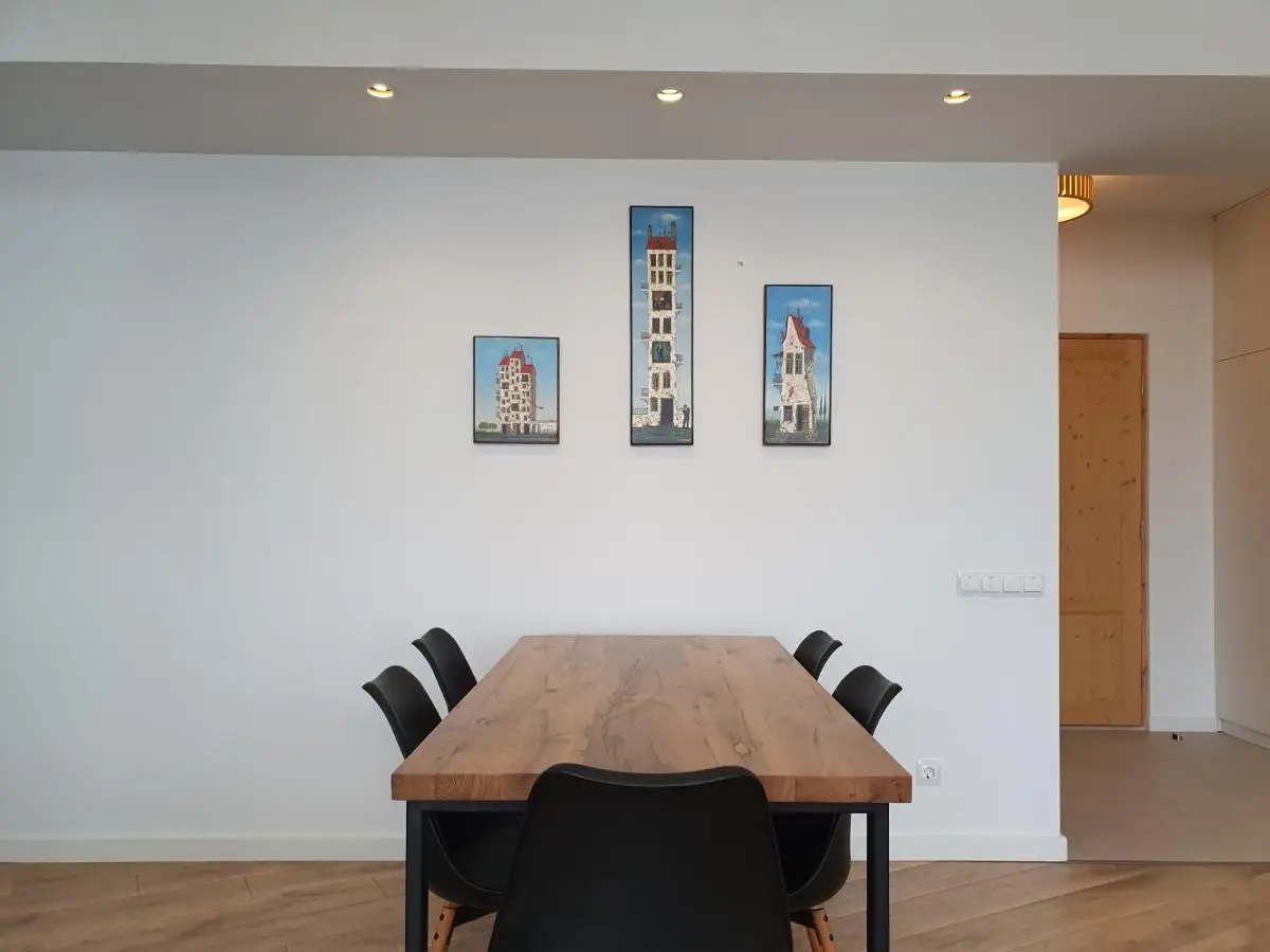 George Snow Apartments in New Gudauri - fireplace, 50m to Gondola lift