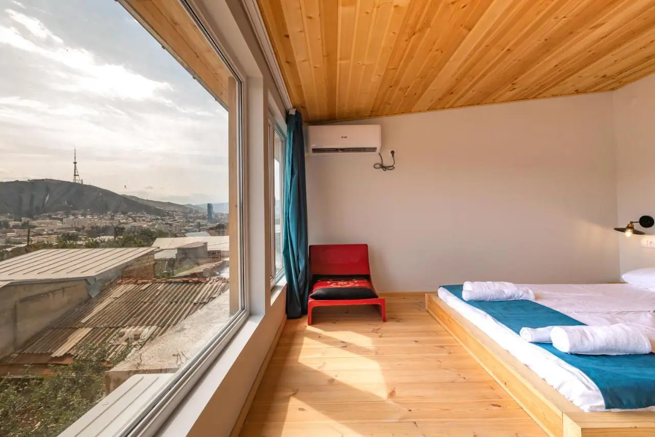 Giorgi's apartment