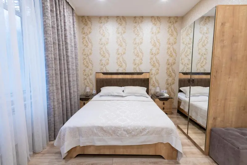 MidCity Hotel
