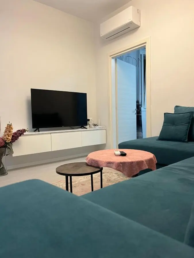 MaisonNova Deluxe 1