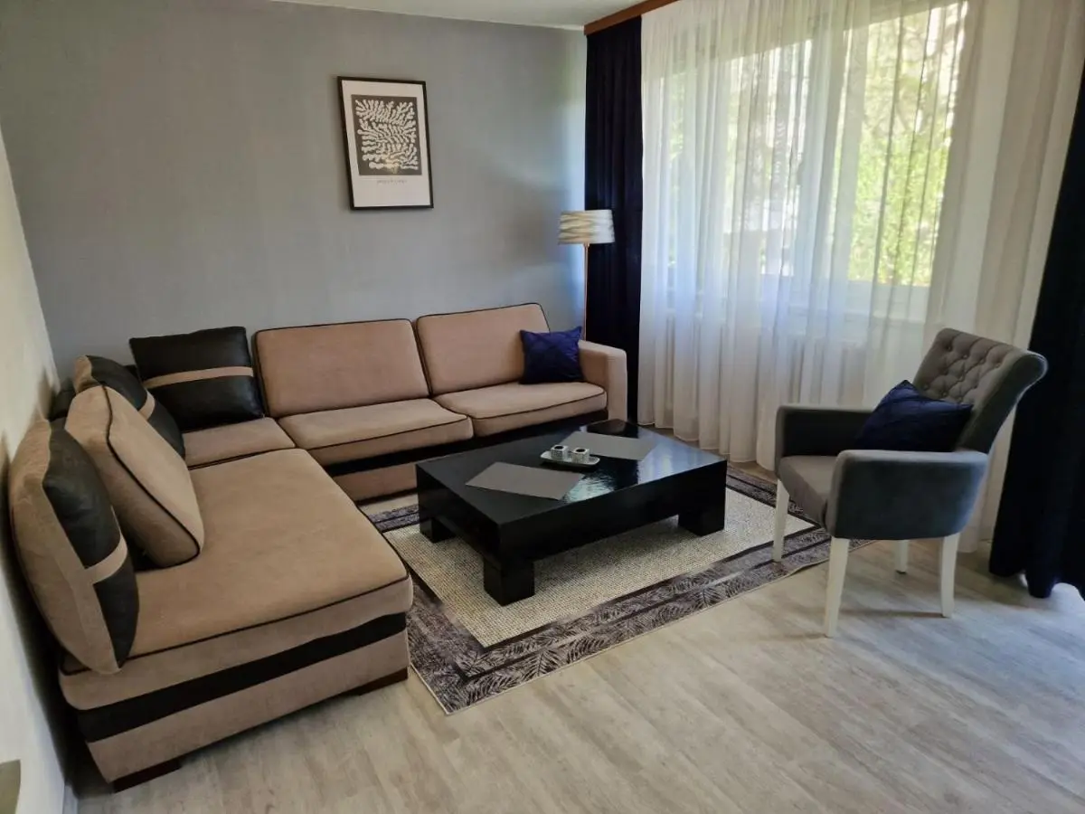VIEW APARTMENT