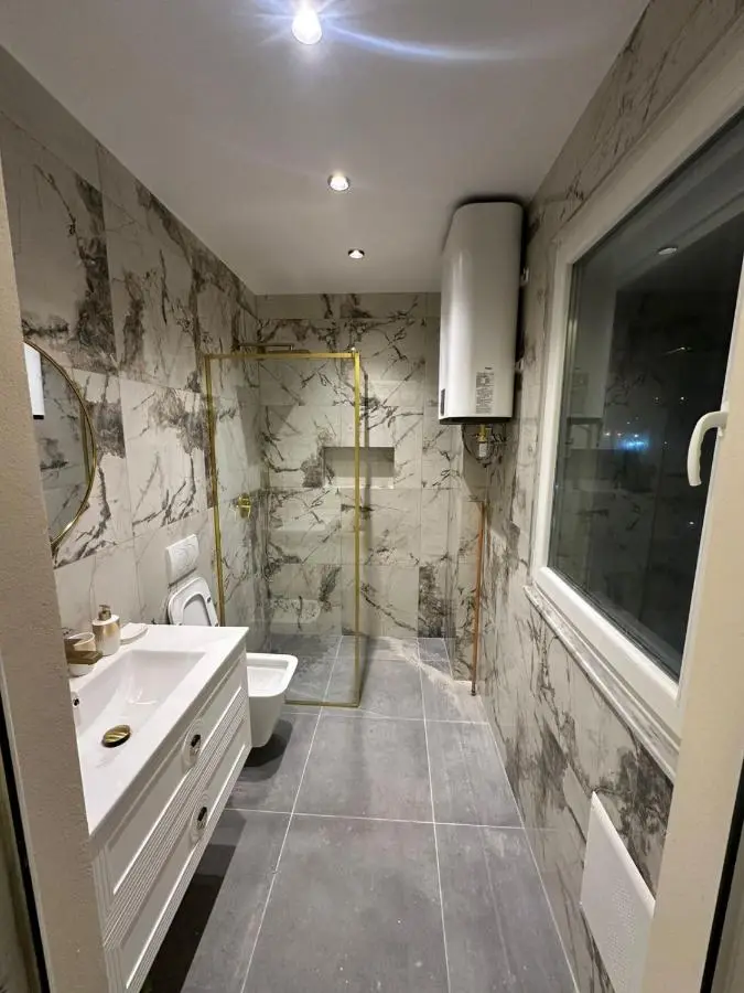 CastleView Suites