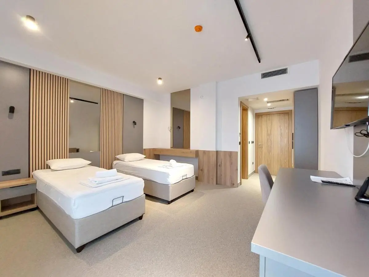Hotel Almanas