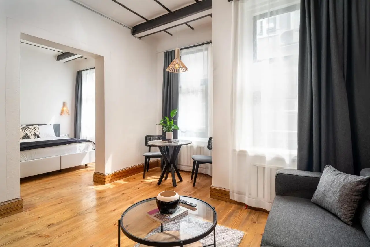 Urban Quarters - Büklü Han