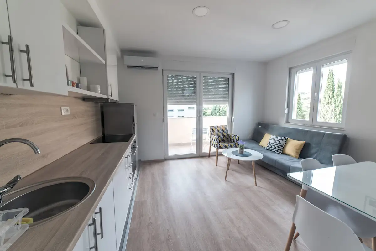 Comfortable new central city Apartment