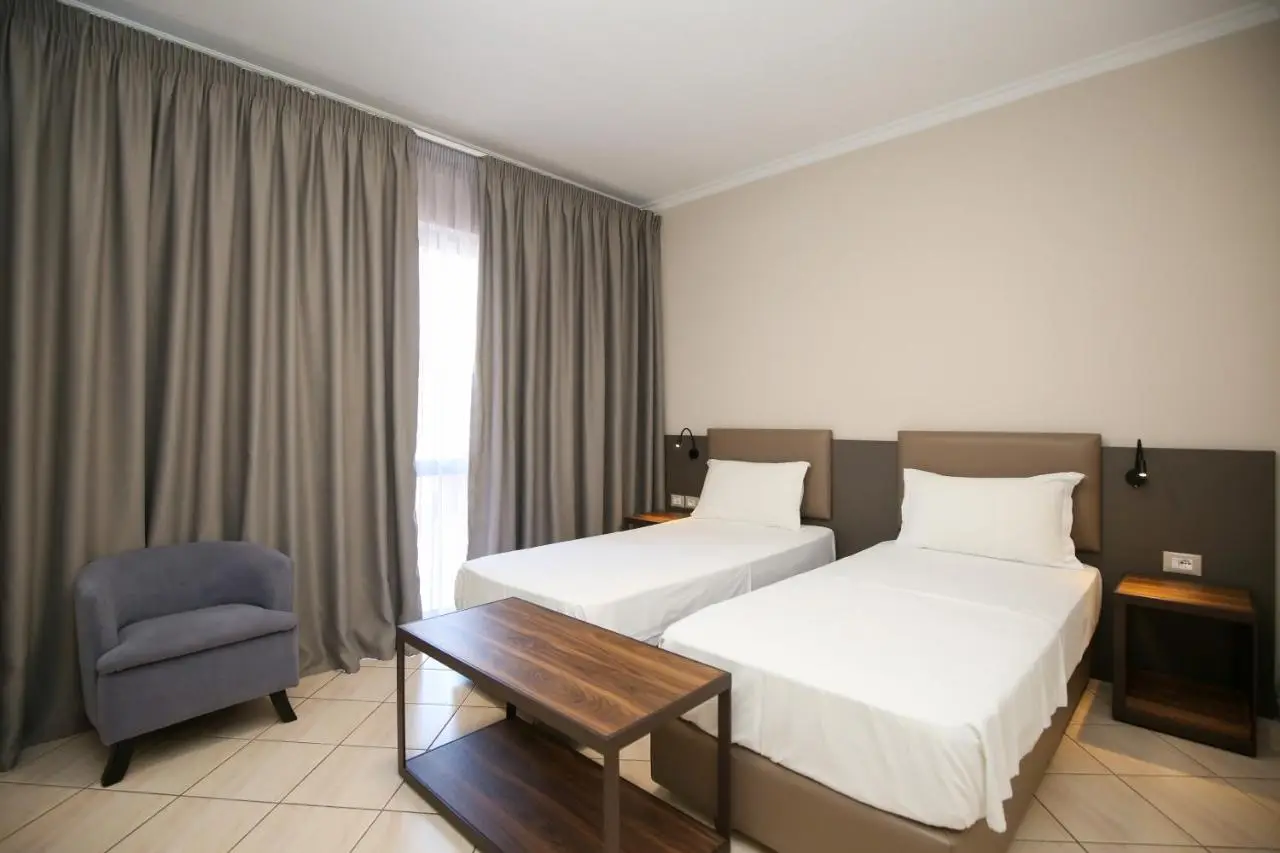 Regina Garden Vlore