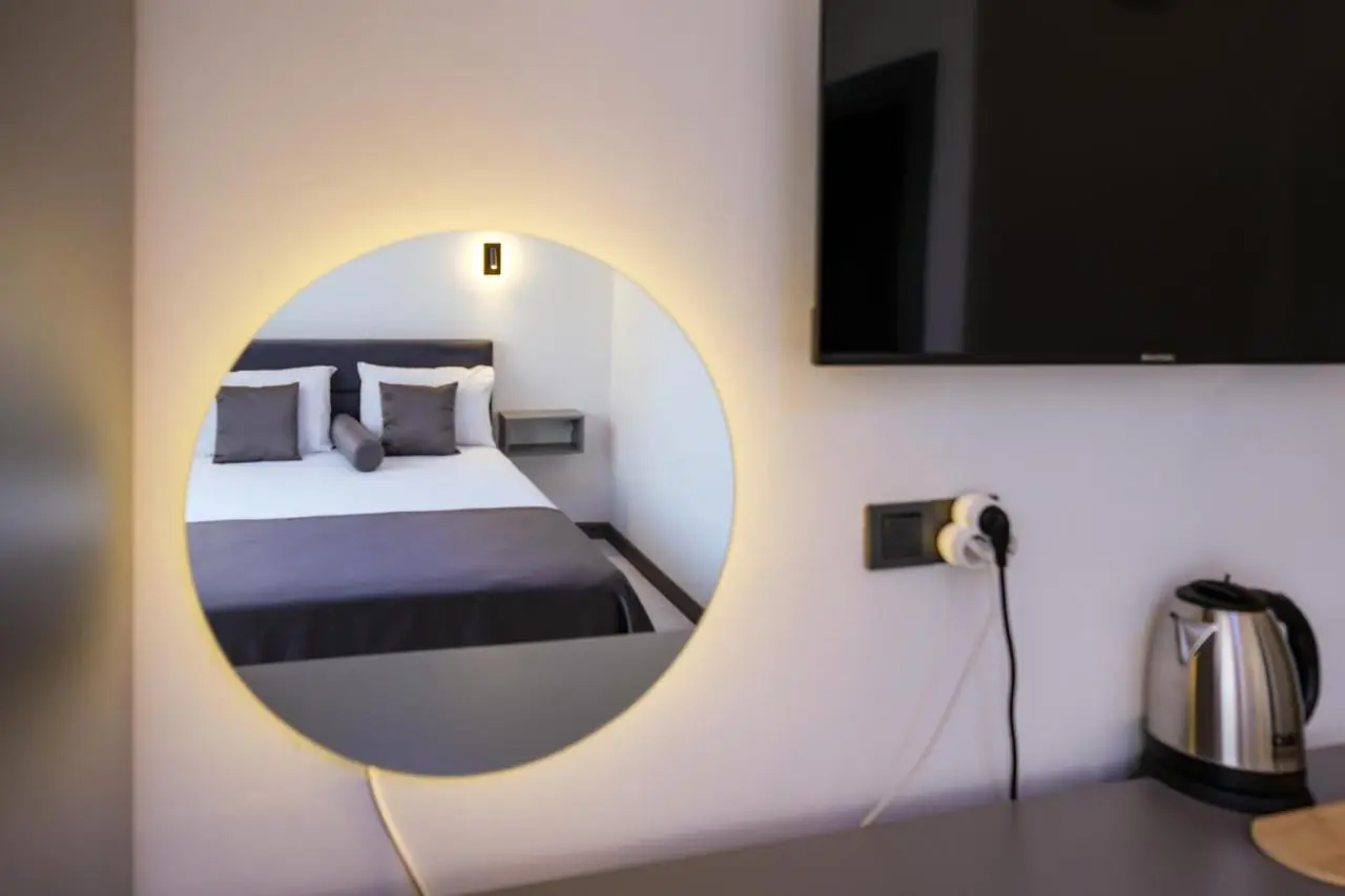 Kariva Hotel