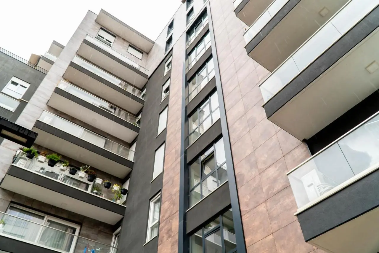 Signature apartment 5