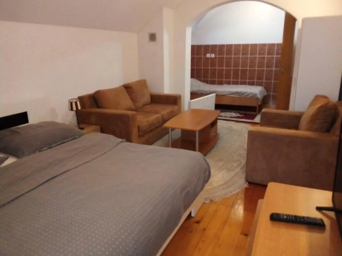 Vila Afan Ušivak
