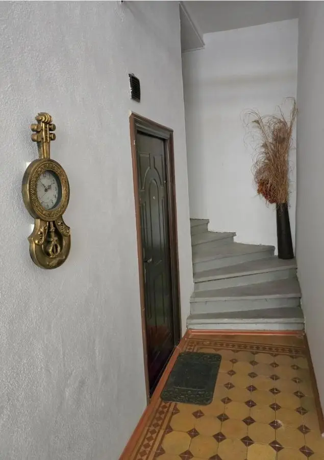 Sarajevo central quiet apartment,private free parking