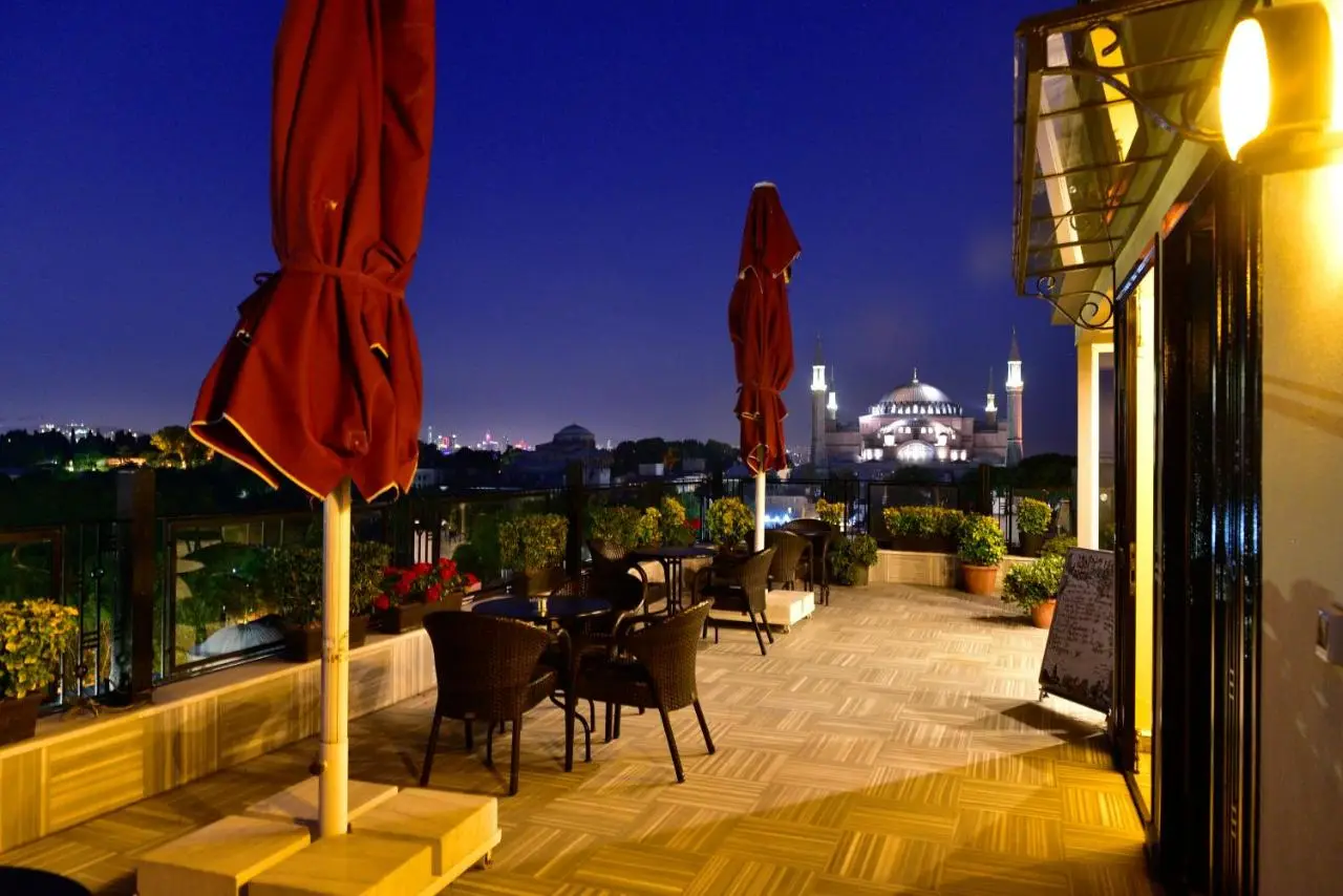 Agora Life Hotel - Special Class
