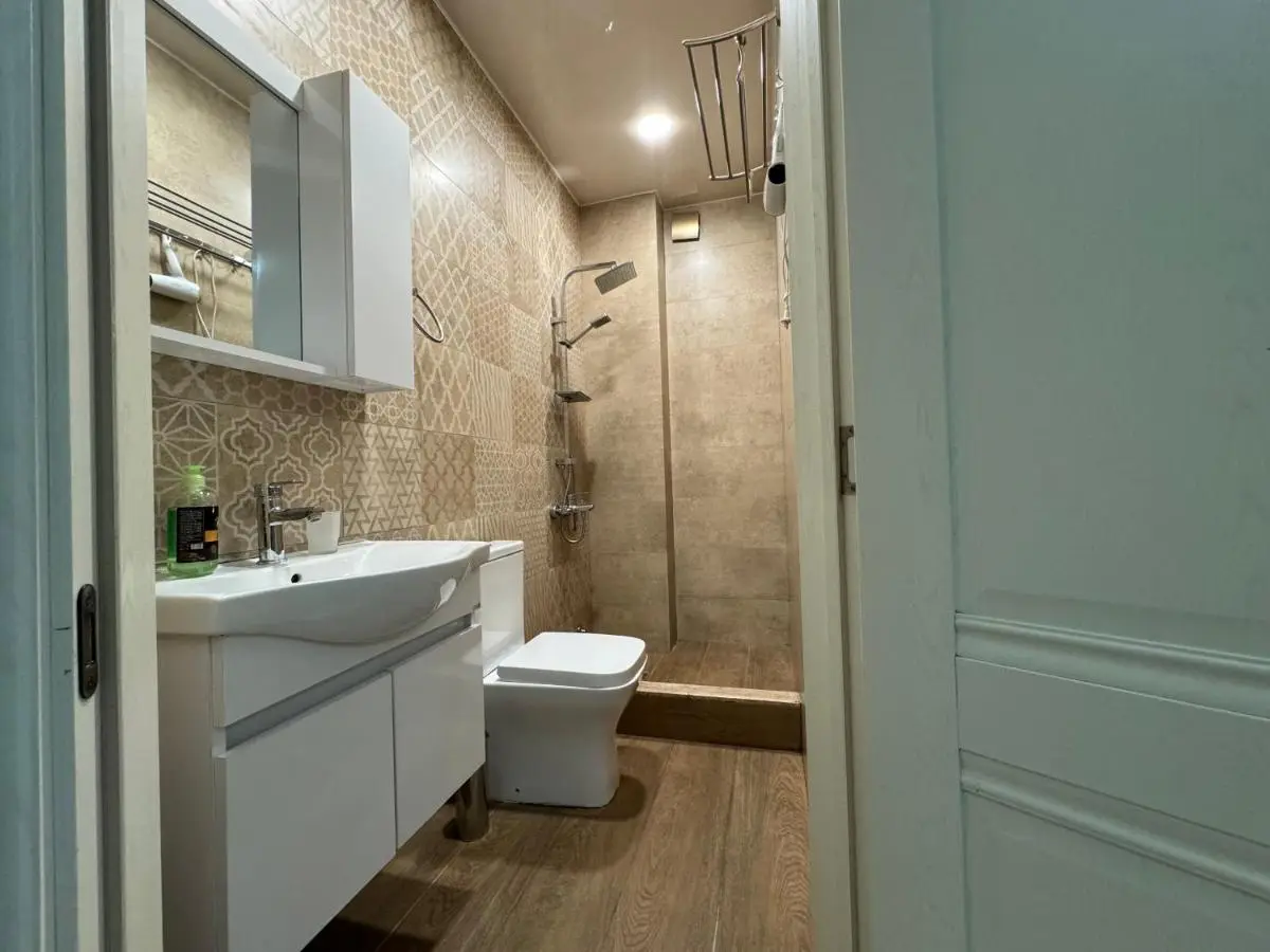 Iko's Family Apartments