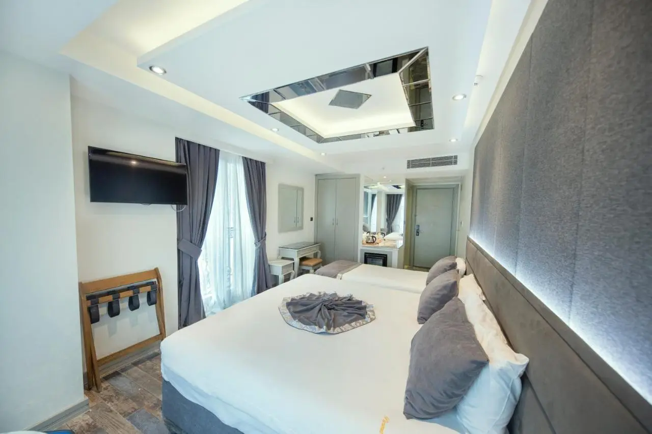 Parmada Hotel