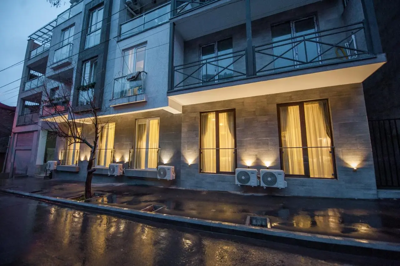 Easy Hotel T'bilisi