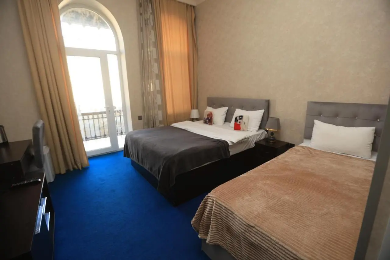 NH Nizami Hotel