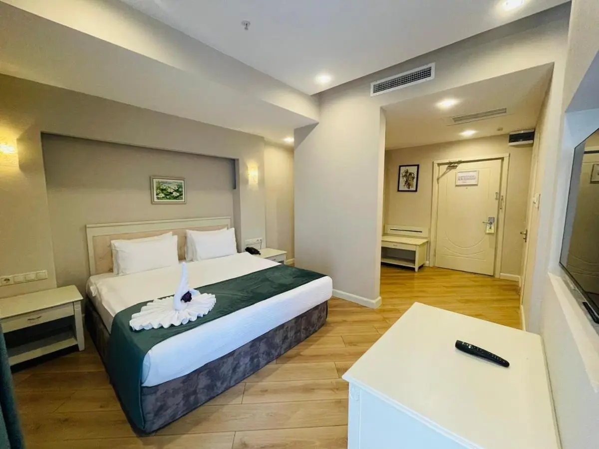 Park Dedeman Baku