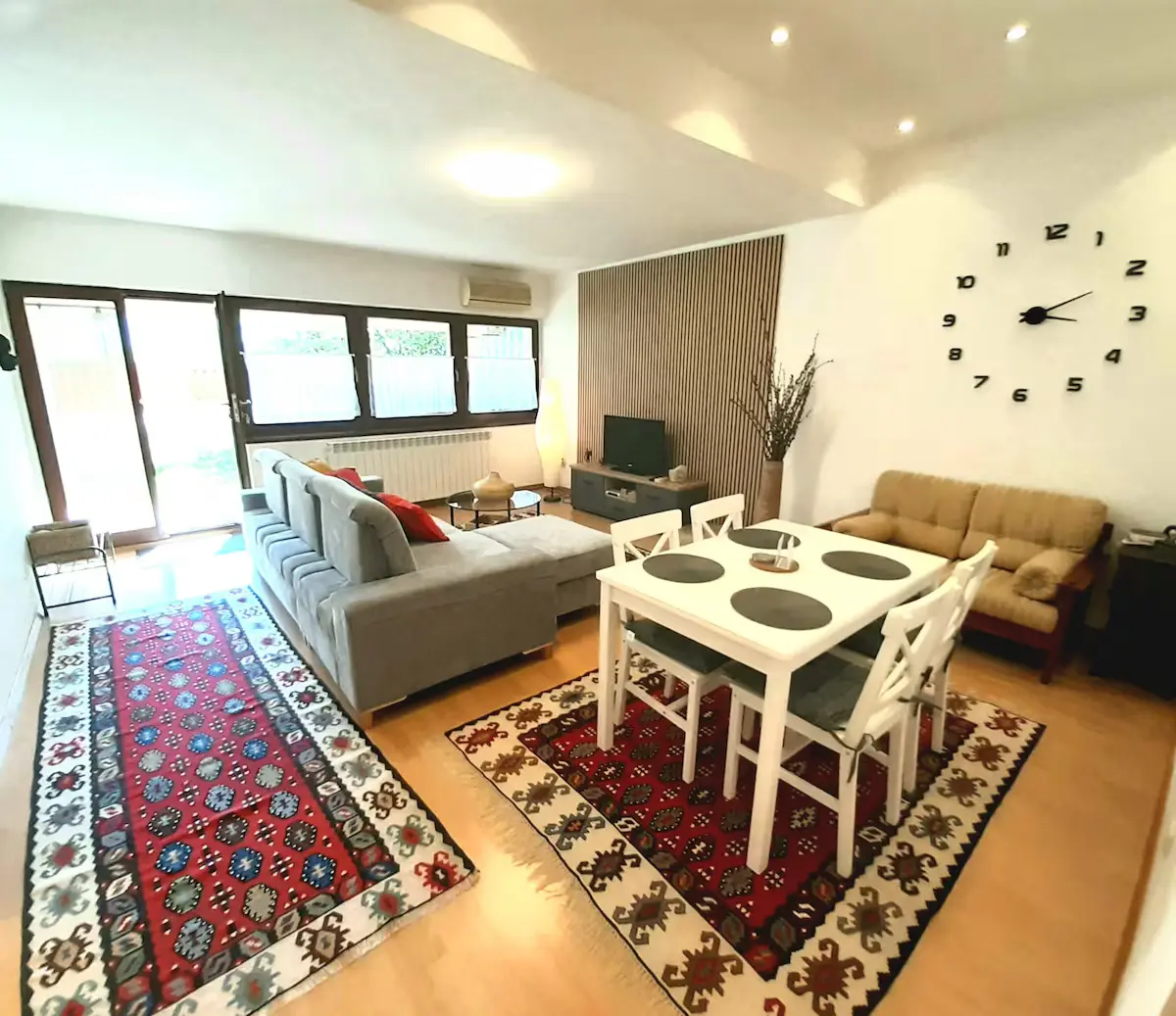 Chic apartment in Baščaršija + Parking & Garden