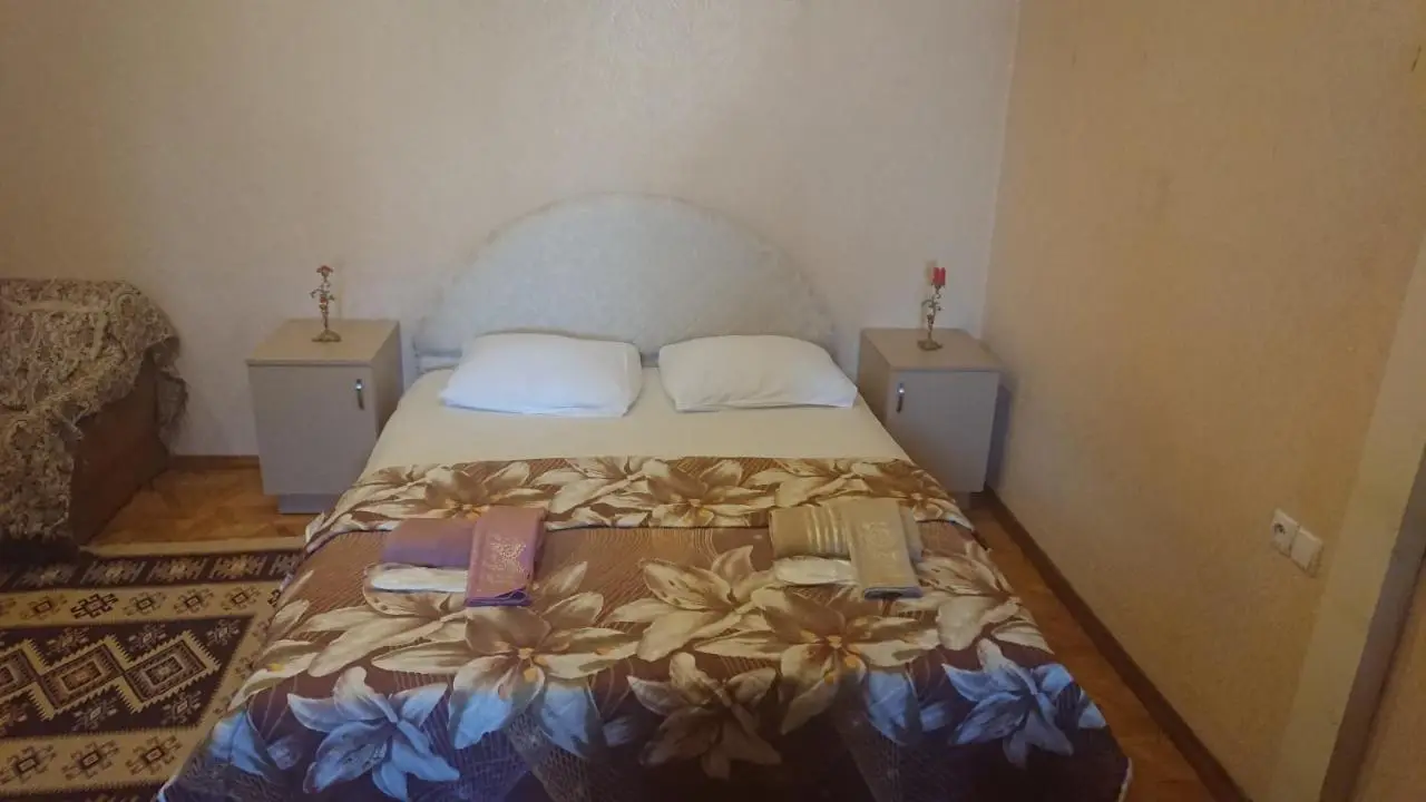 Grandma`s Hotel