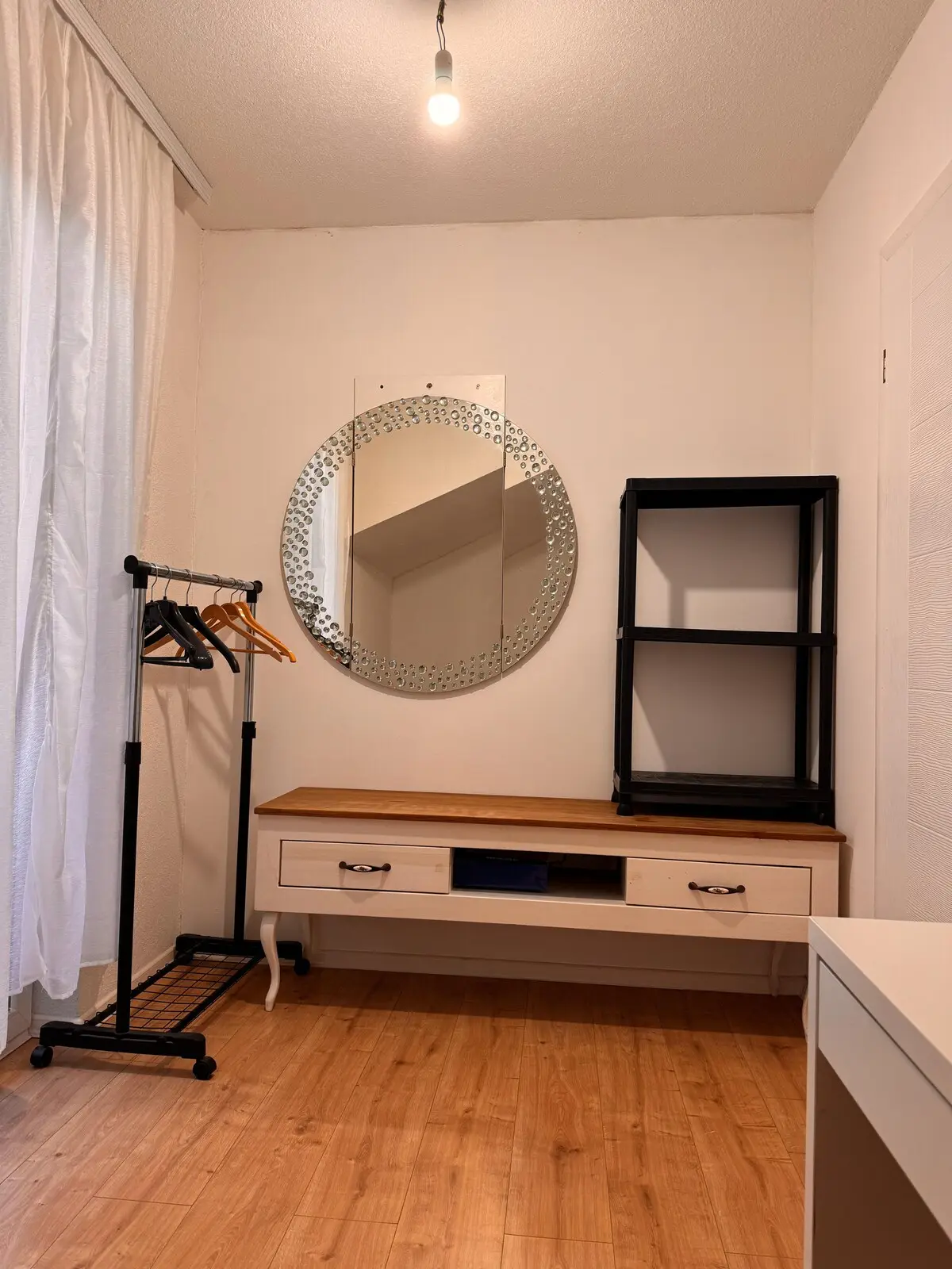Room with private balcony, WI-Fi &parking