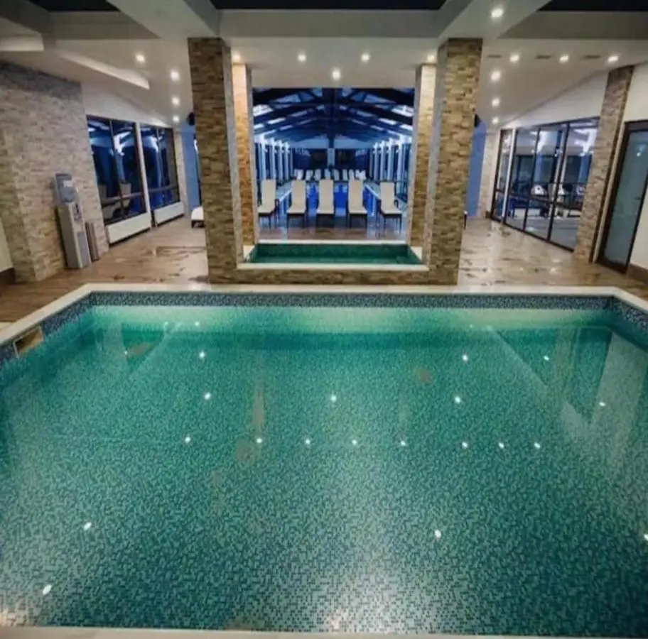 Crystal Resort