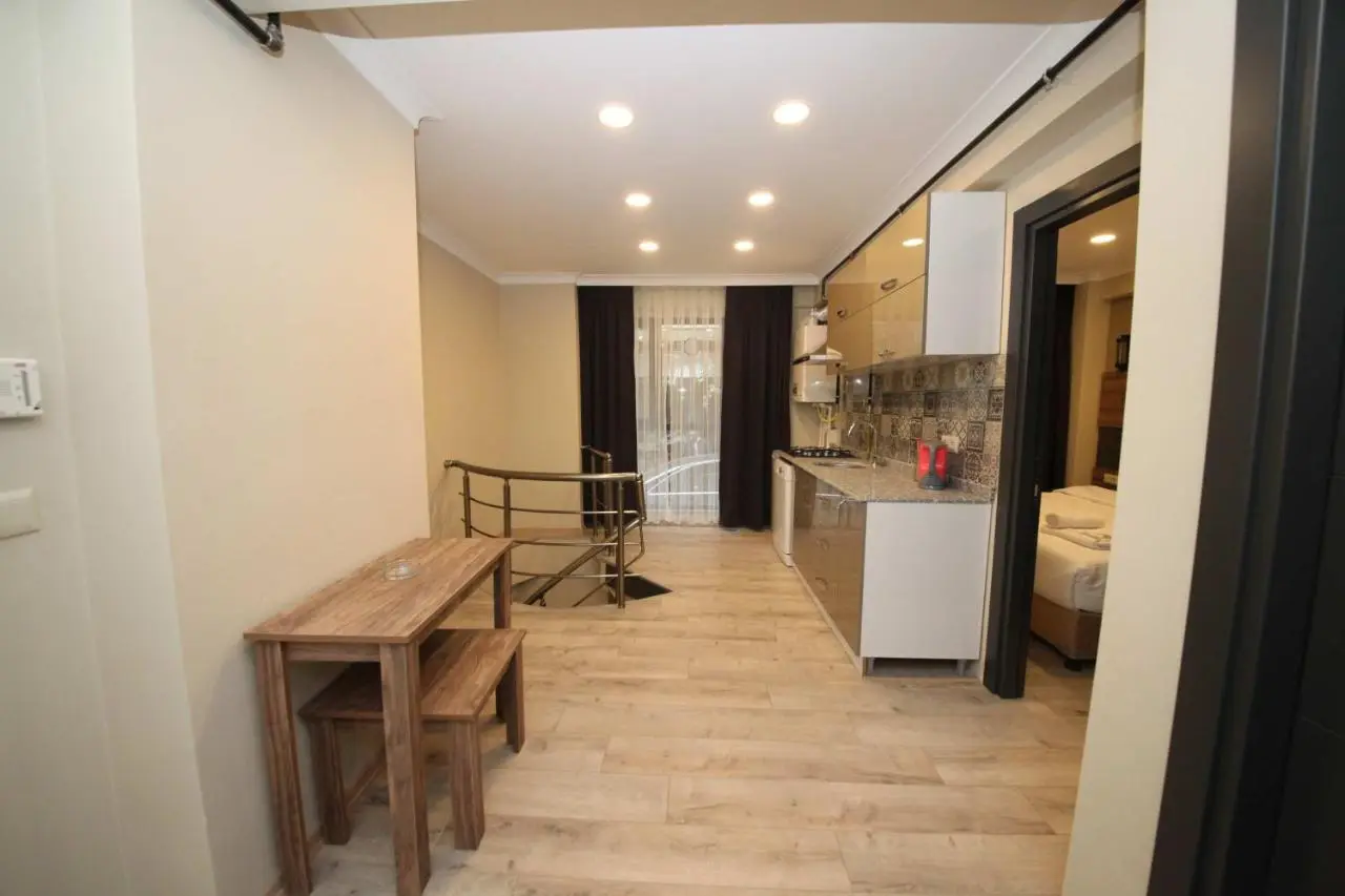 Corner Suite