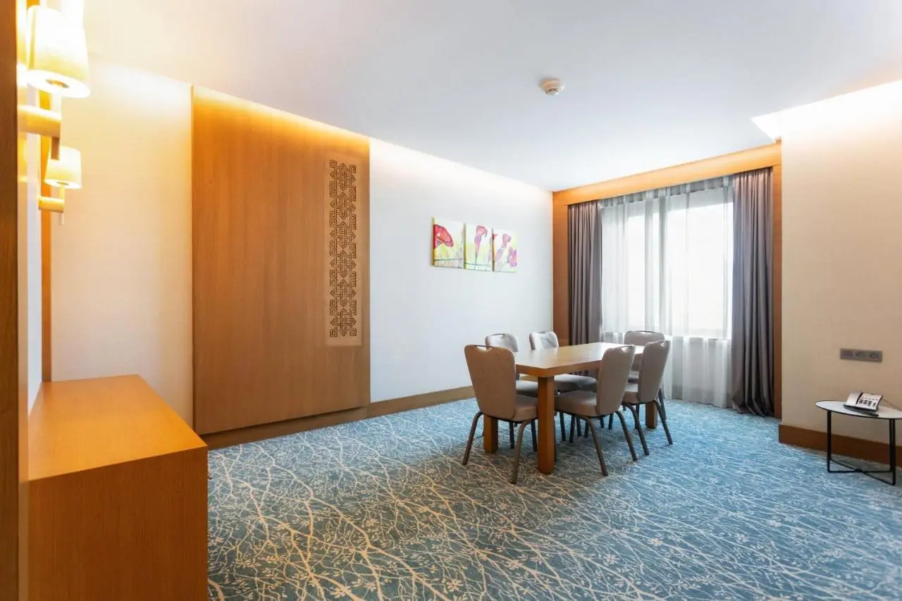 Holiday Inn Baku by IHG