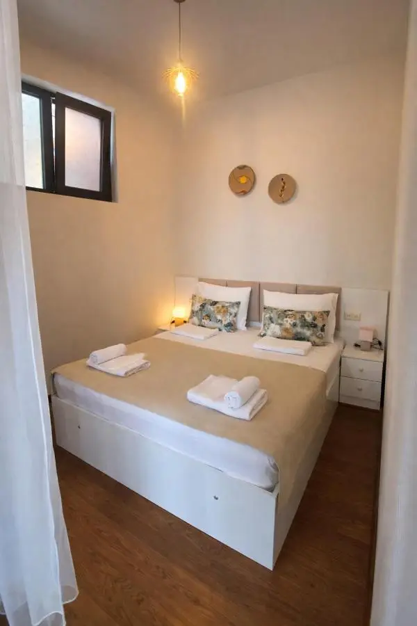 LUXURY APARTMENT IN OLD TBILISI WITH TERRACe
