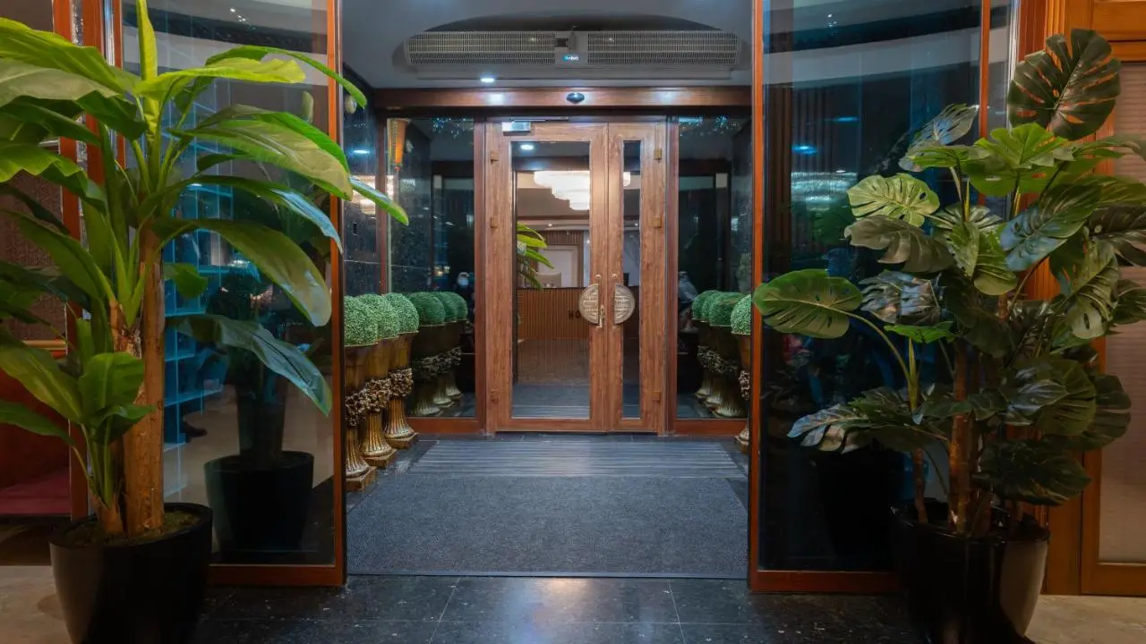 GRAND ANİ HOTEL