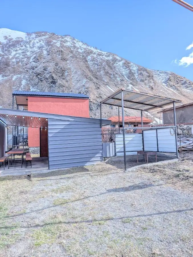 cottage nikolozi