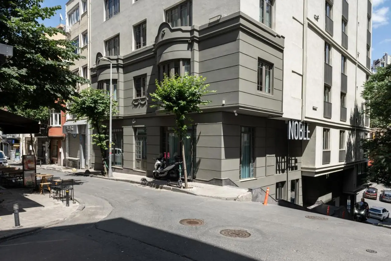 Noble Pangaltı