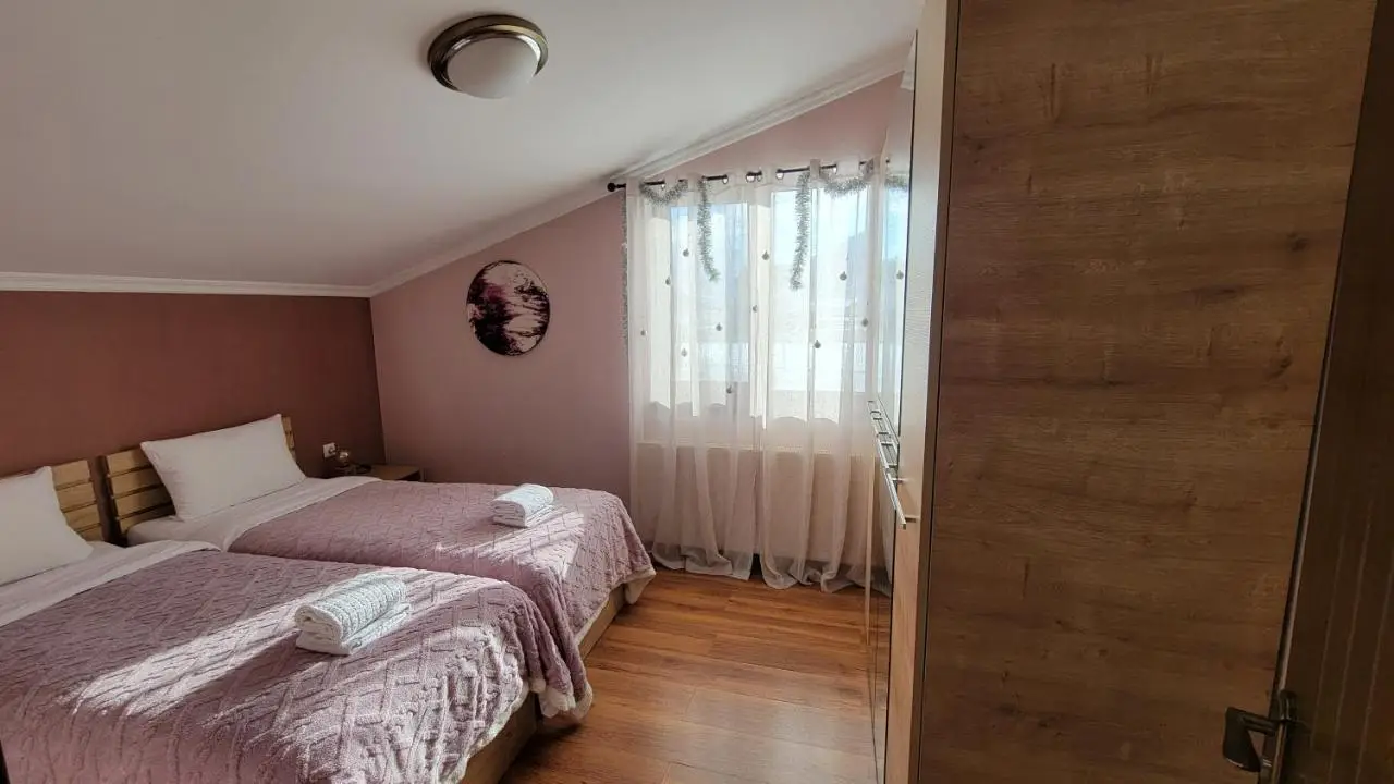 ---Allegria House---