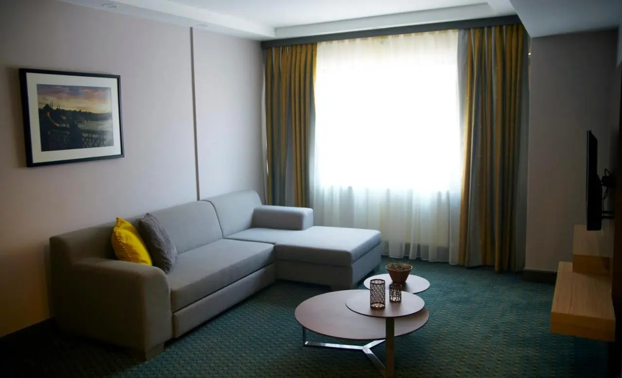 Tophane Suites