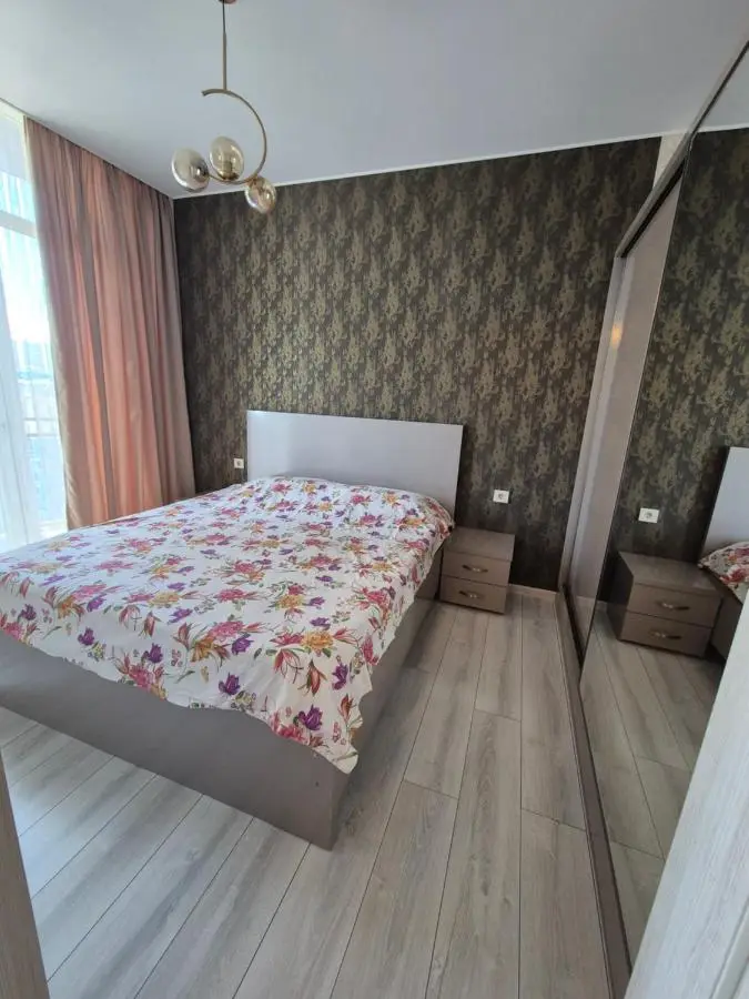 50 meters from the Black Sea coast, Malo