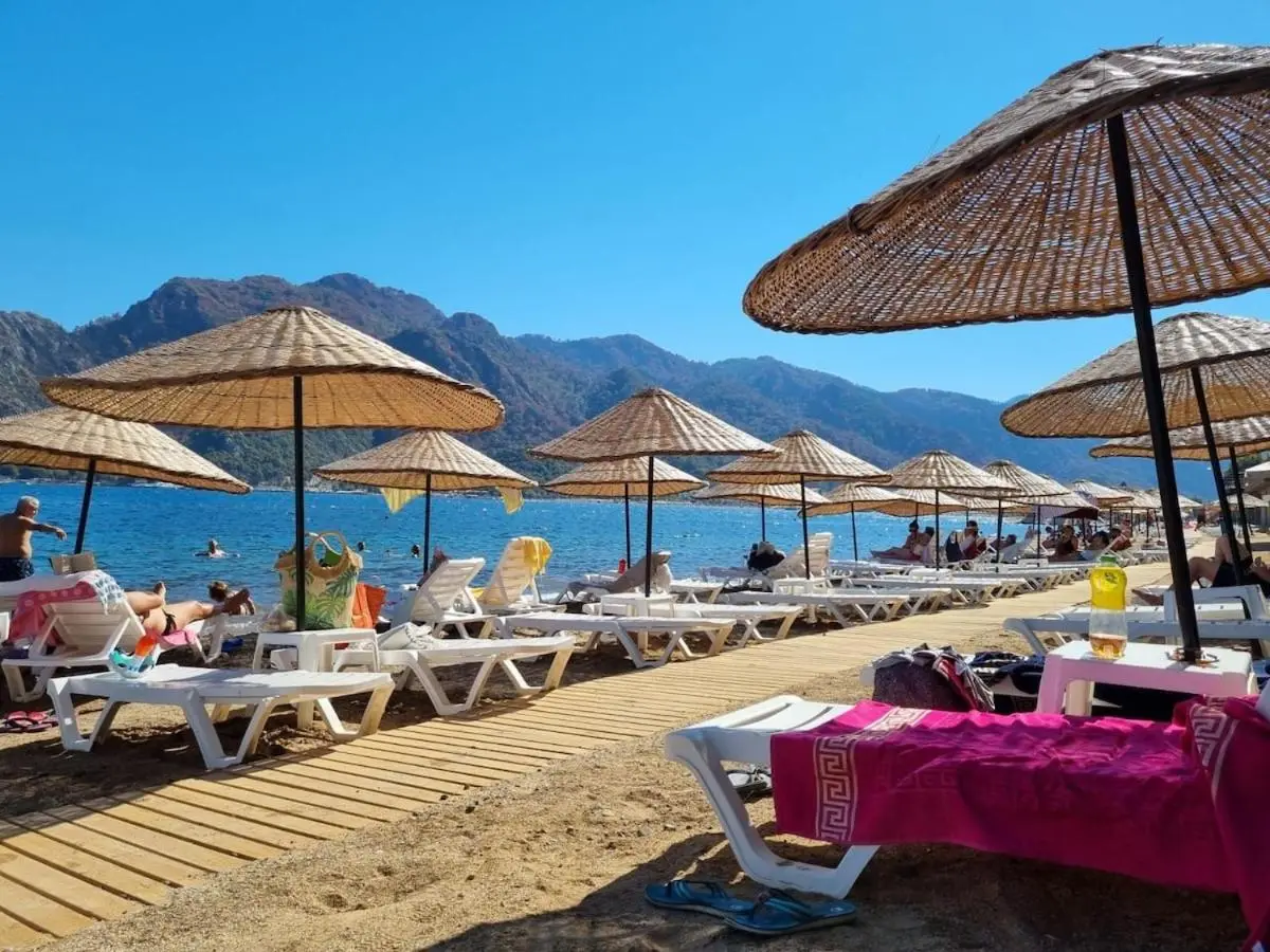 Deniz Manzaralı, Plaja 100 Metre, Luks Daire 1