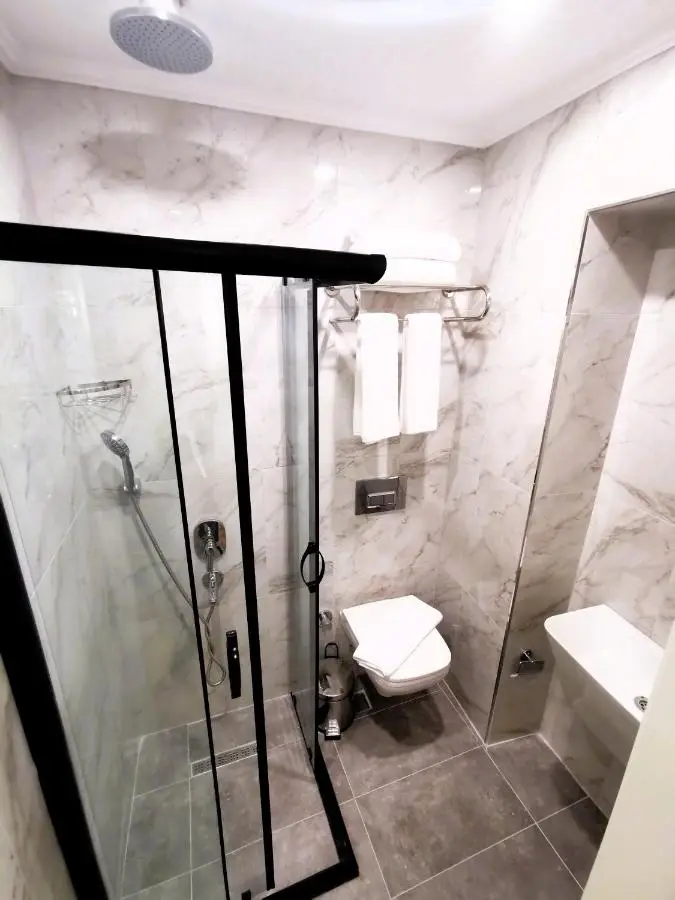 Luxx Garden Hotel